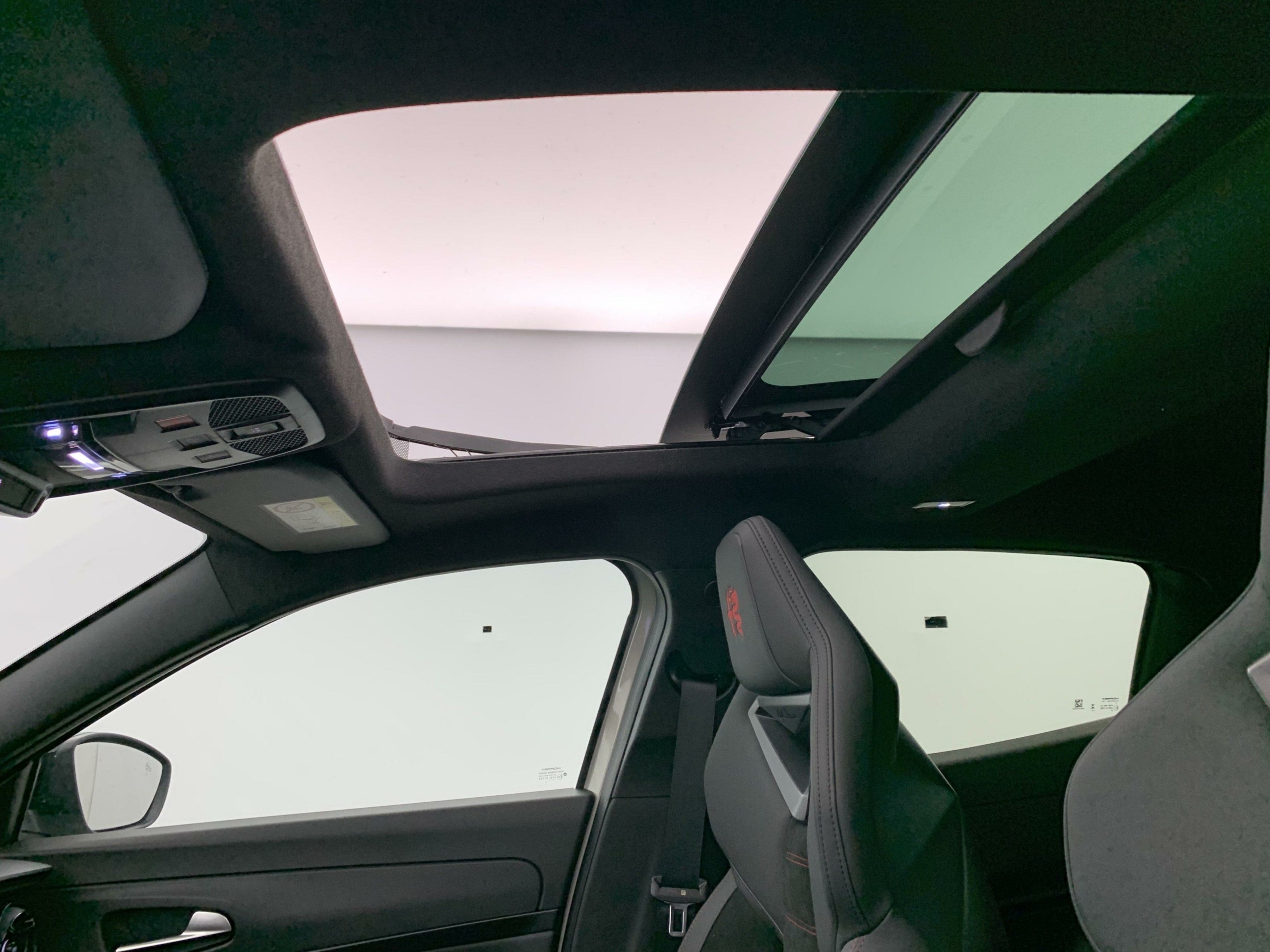 ALFA ROMEO JUNIOR 1.2 IBRIDA 145CH EDCT6 SPECIALE-13
