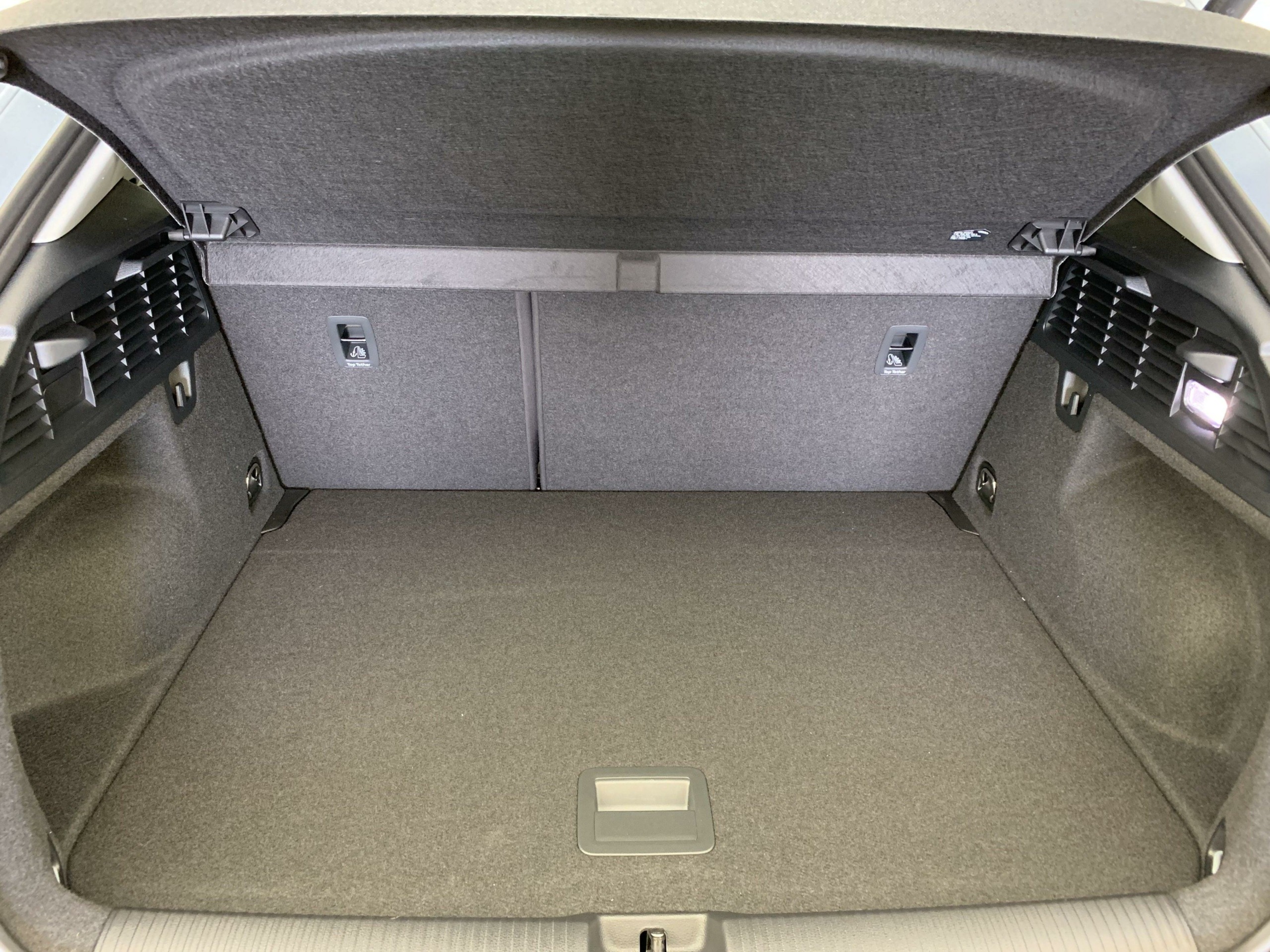 AUDI Q2 35 TDI 150 S TRONIC 7 DESIGN-11