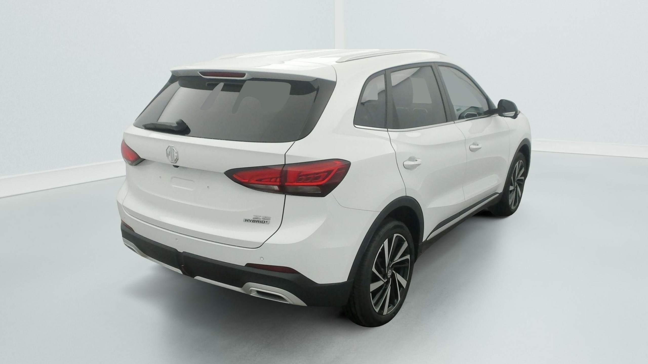 MG ZS Hybrid 197ch Luxury-08