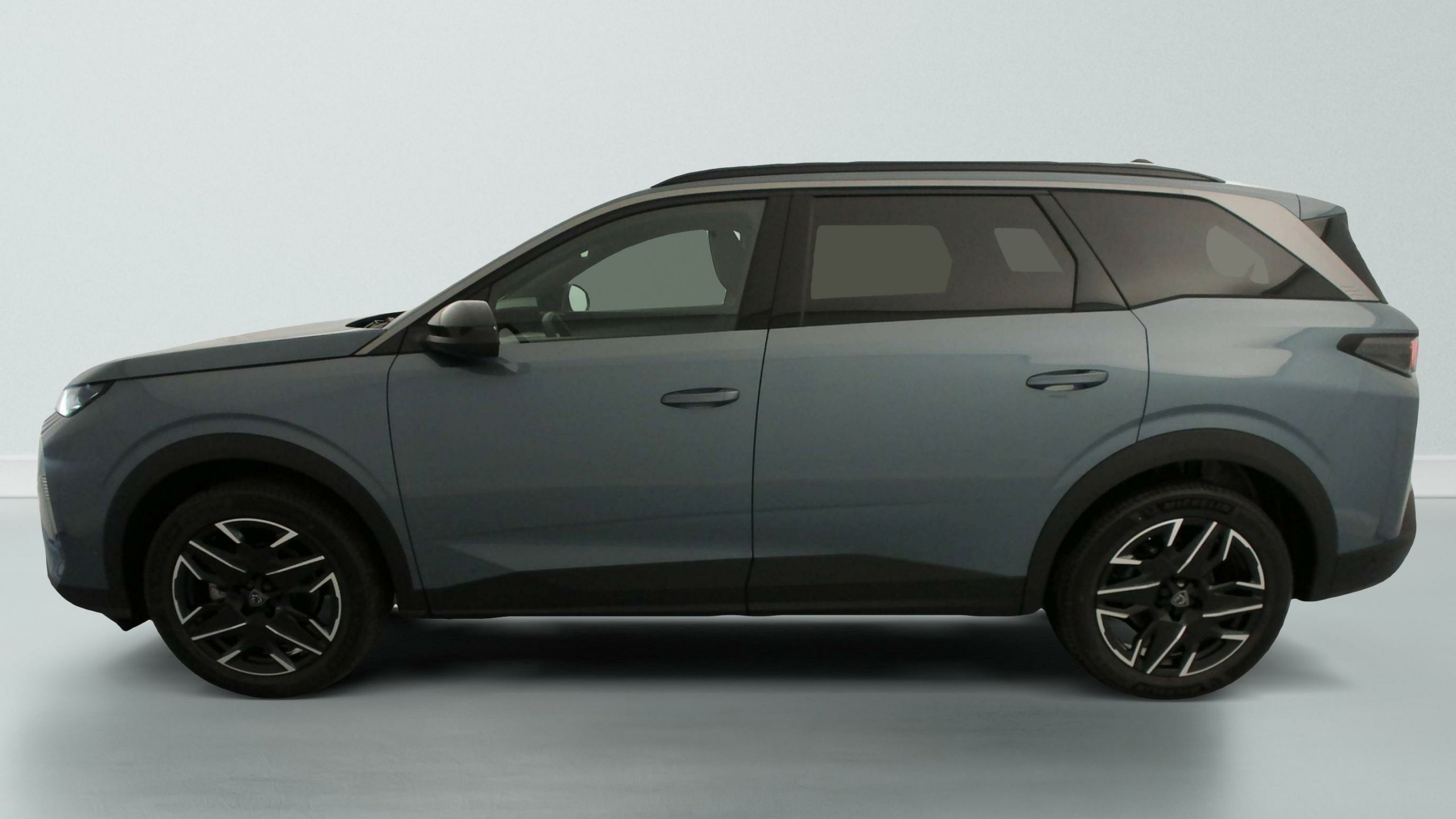 Peugeot 5008 HYBRID 145 CH E-DCS6 ALLURE-04