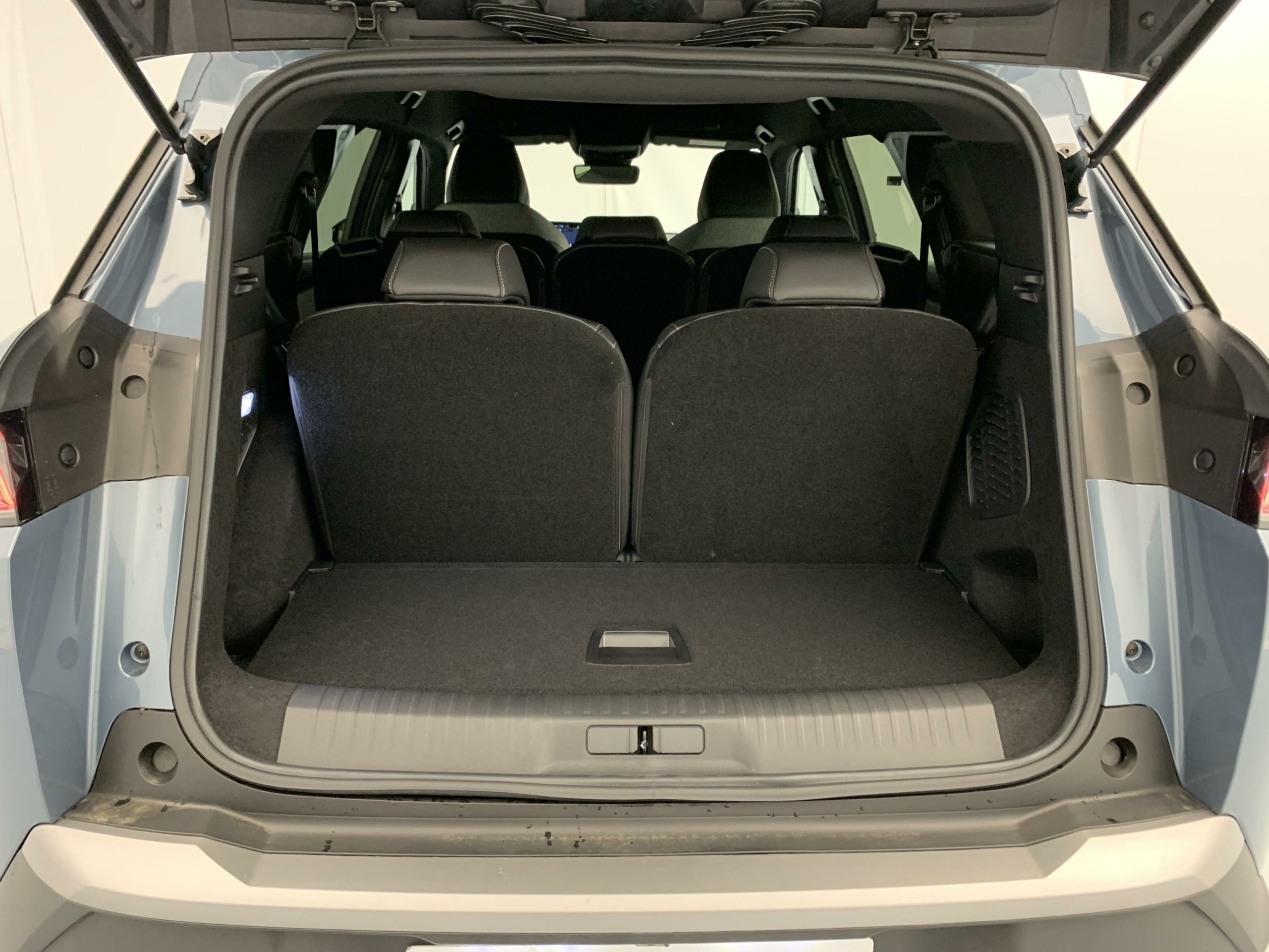 Peugeot 5008 HYBRID 145 CH E-DCS6 ALLURE-11