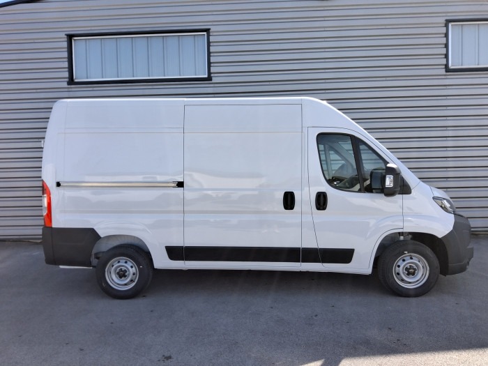 Peugeot BOXER FOURGON FGN 3.5 T L2H2 140 S&S BVM6-04