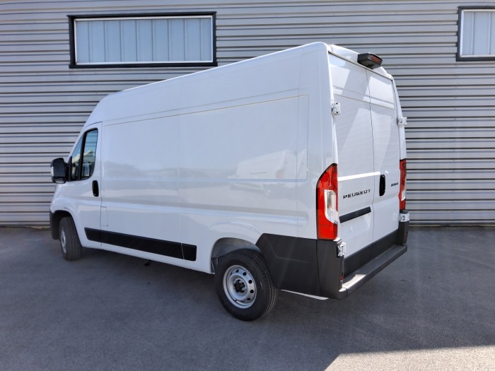 Peugeot BOXER FOURGON FGN 3.5 T L2H2 140 S&S BVM6-07