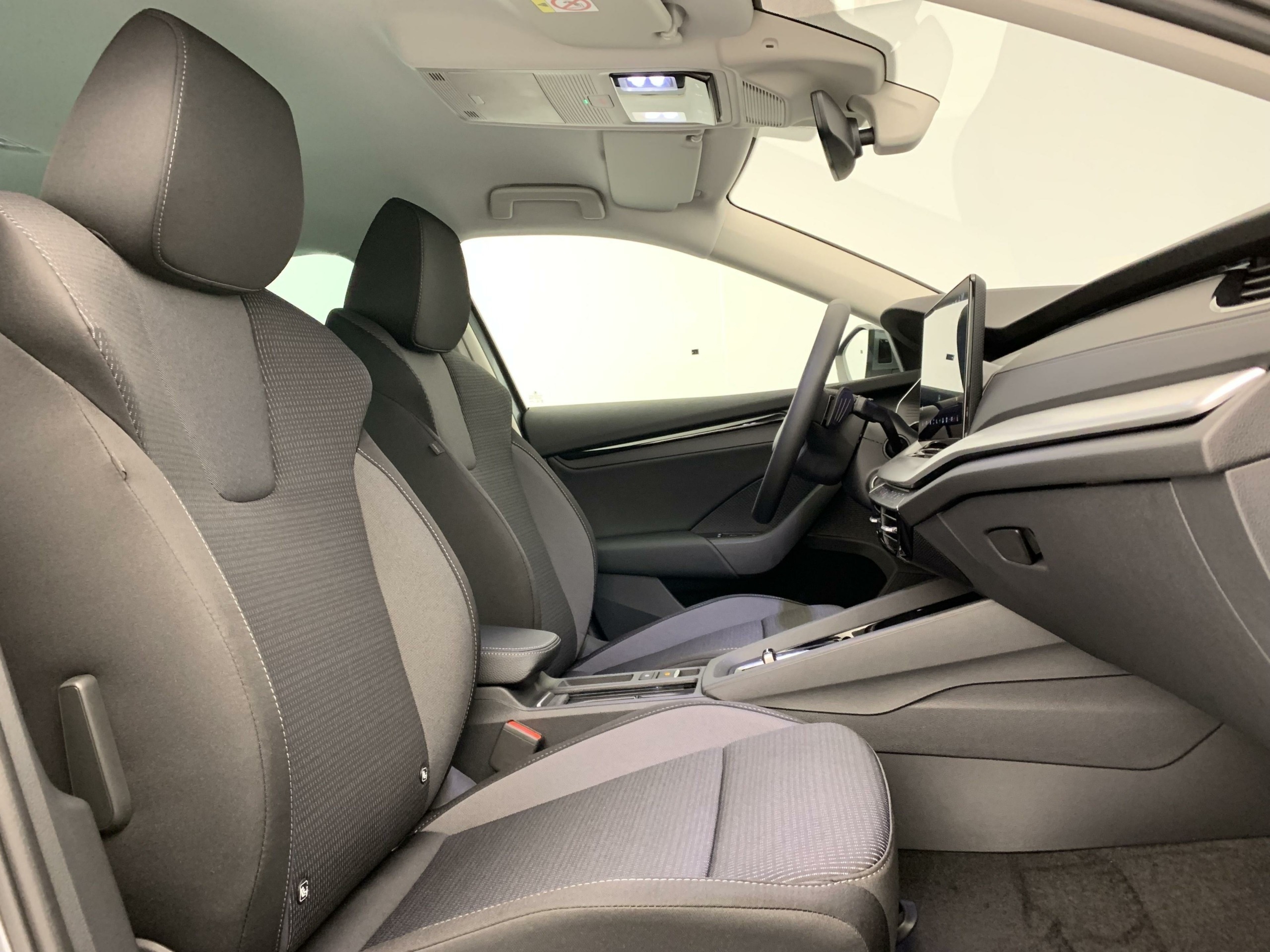 Skoda Octavia Combi 2.0 TDI 150CH-09